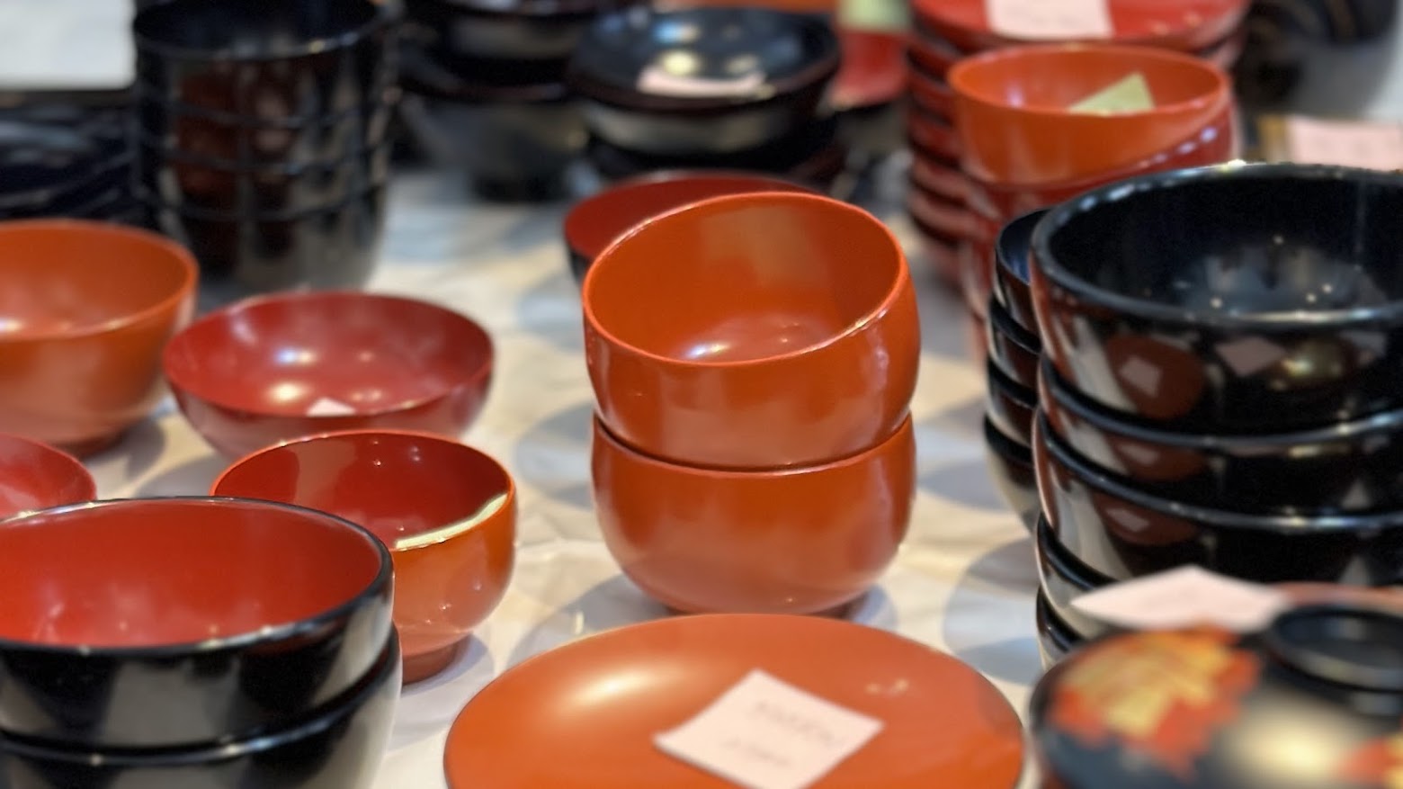 「輪島 牛腸（ごちょう）漆器店を支援するチャリティバザー」レポート